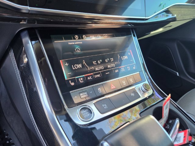 Used 2024 Audi Q8 Premium Plus w/ Premium Plus Package AWD/4WD image 18