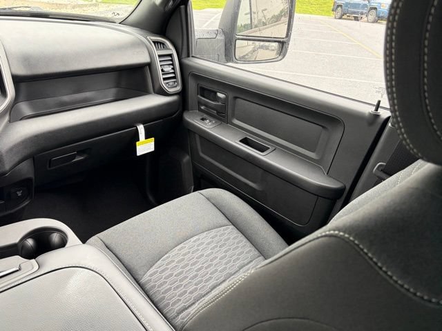 New 2026 RAM 3500 Tradesman AWD/4WD image 33