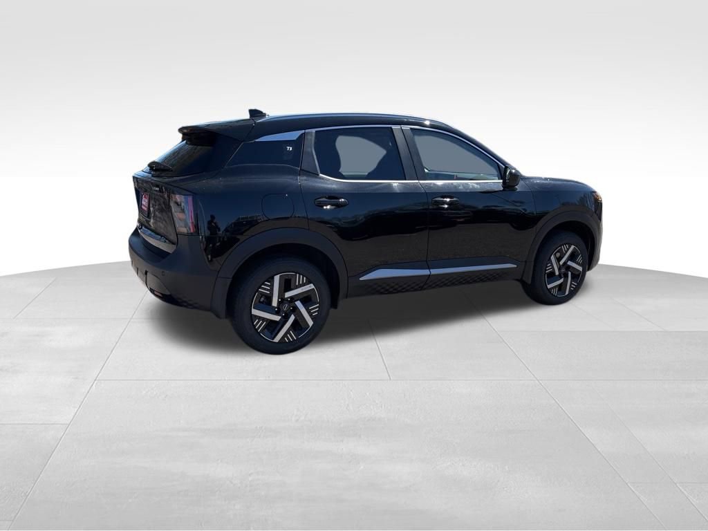 New 2026 Nissan Kicks SV w/ SV Premium Package image 4