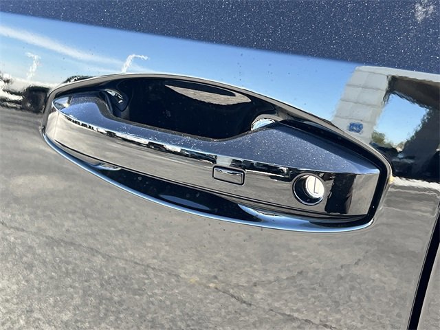 New 2026 Nissan Kicks SV w/ Illumination Package image 31