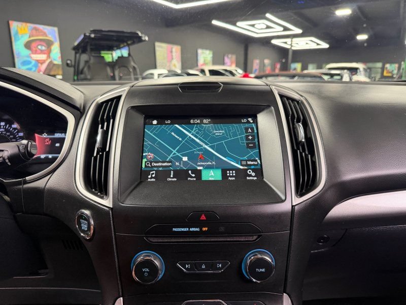 Used 2018 Ford Edge SEL w/ Equipment Group 201A AWD/4WD image 14