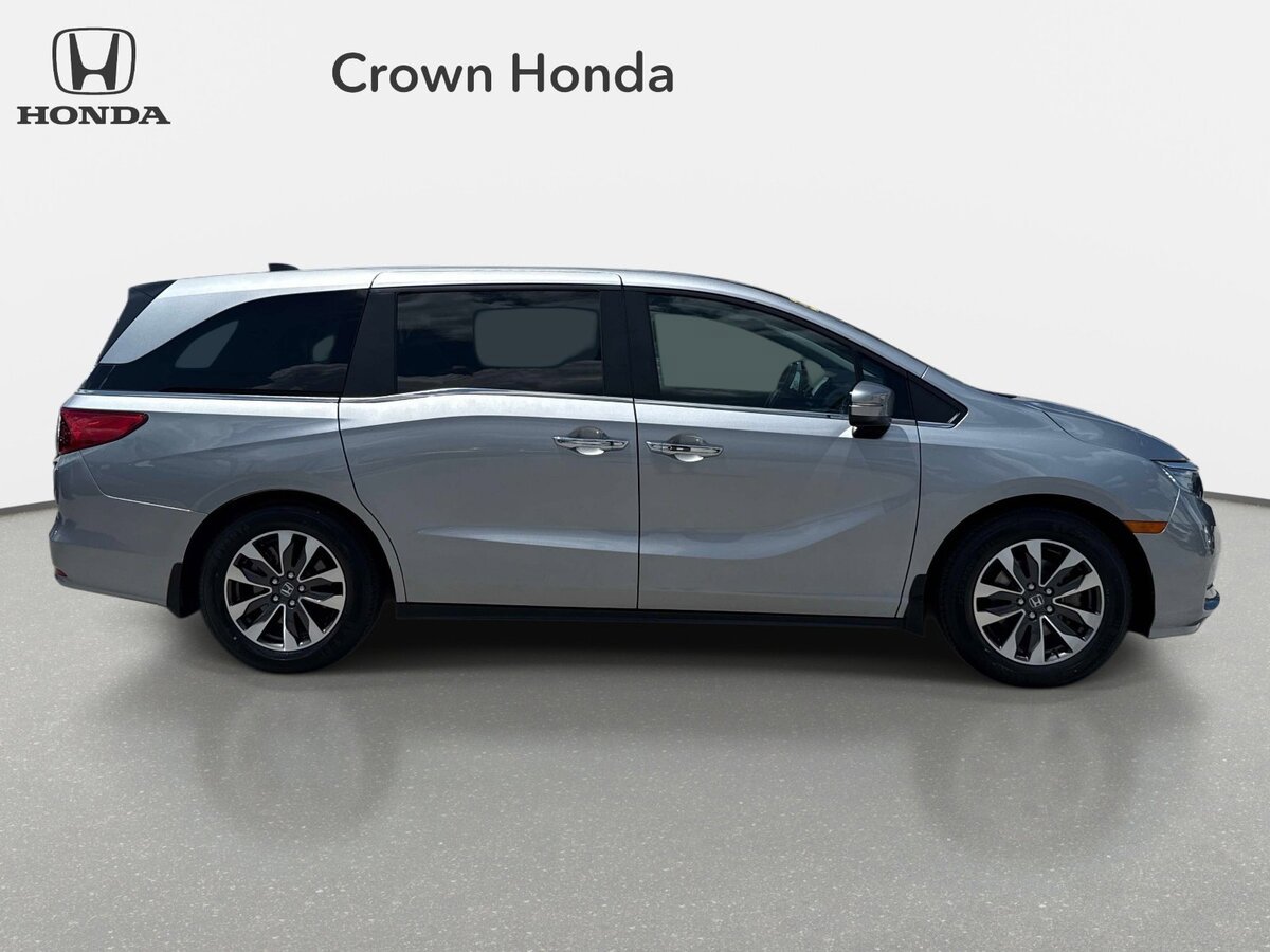 Certified 2024 Honda Odyssey EX-L image 5