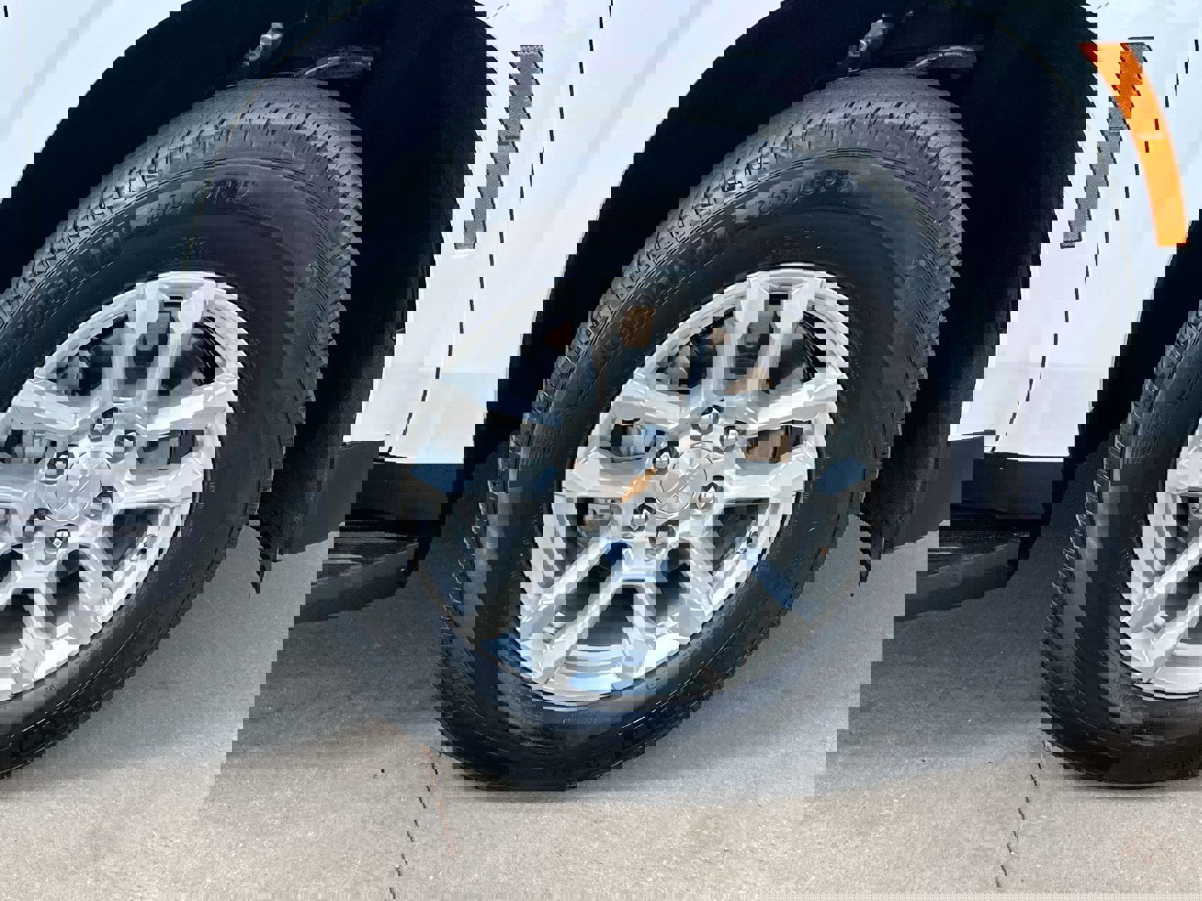 Used 2025 Chevrolet Tahoe LT image 10