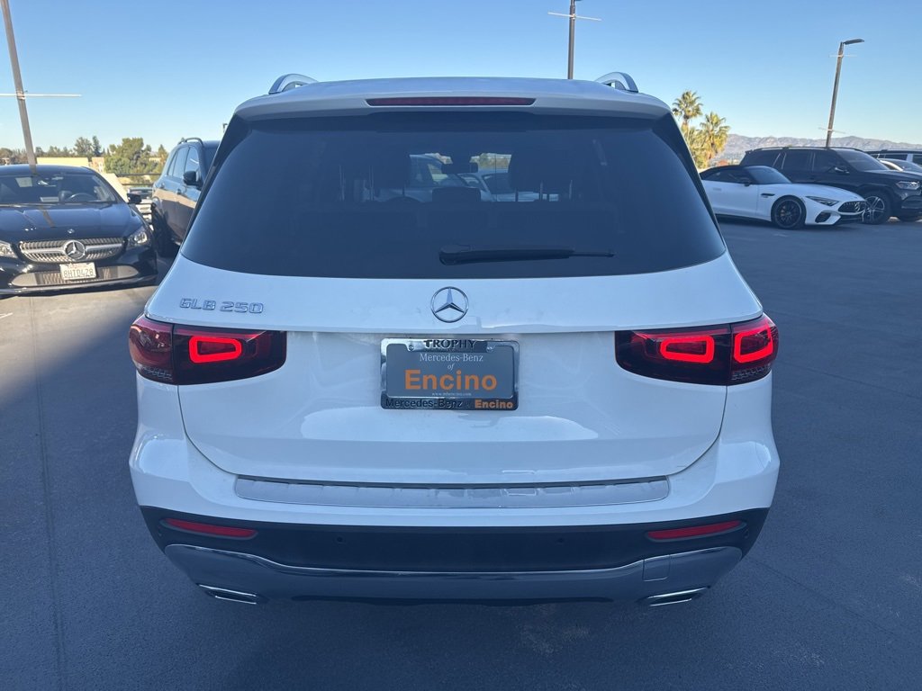 Certified 2022 Mercedes-Benz GLB 250 image 6