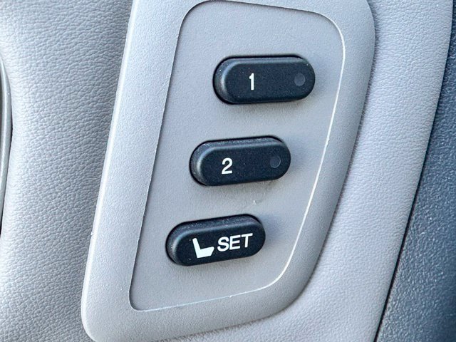 Used 2013 Honda Pilot Touring image 10