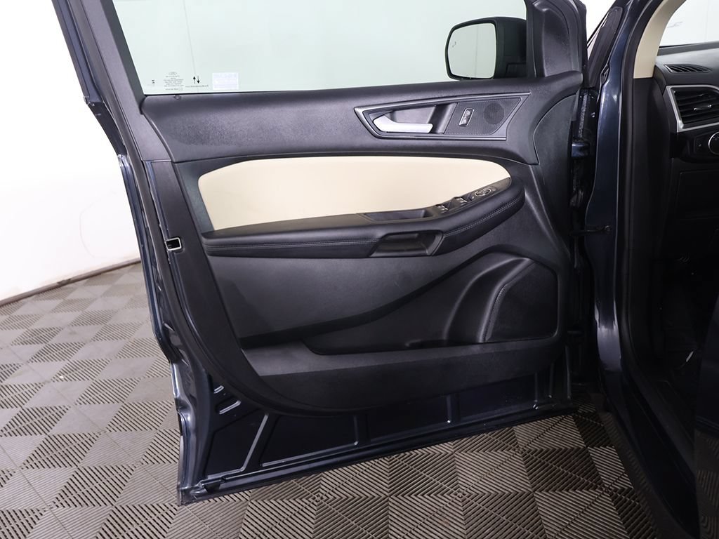 Used 2024 Ford Edge SE AWD/4WD image 19