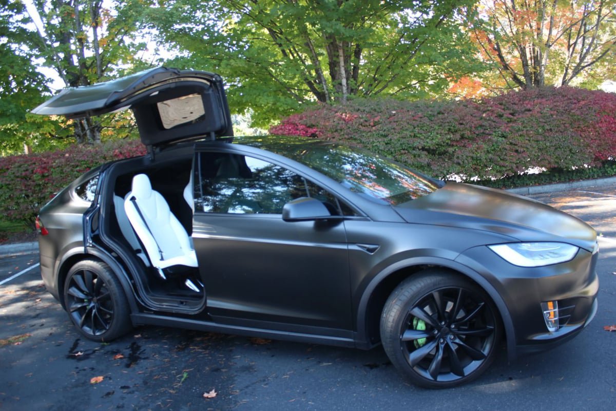 Used 2020 Tesla Model X Performance AWD/4WD image 28