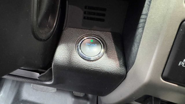 Used 2021 Ford F250 Lariat AWD/4WD image 28