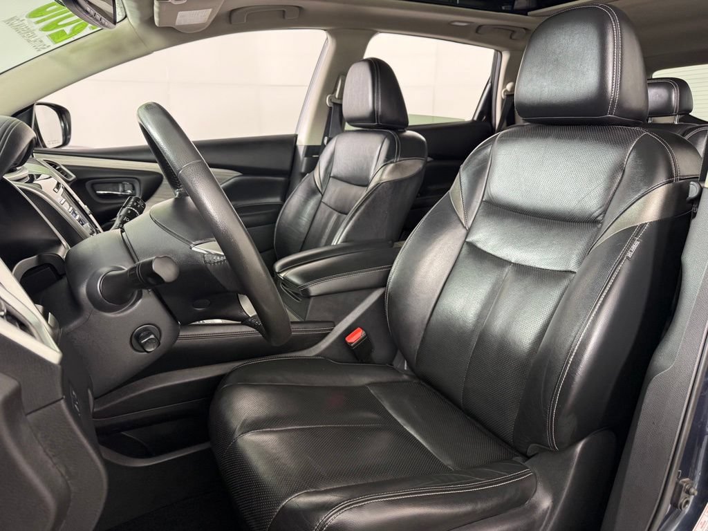 Used 2016 Nissan Murano Platinum w/ Platinum Technology Package AWD/4WD image 12