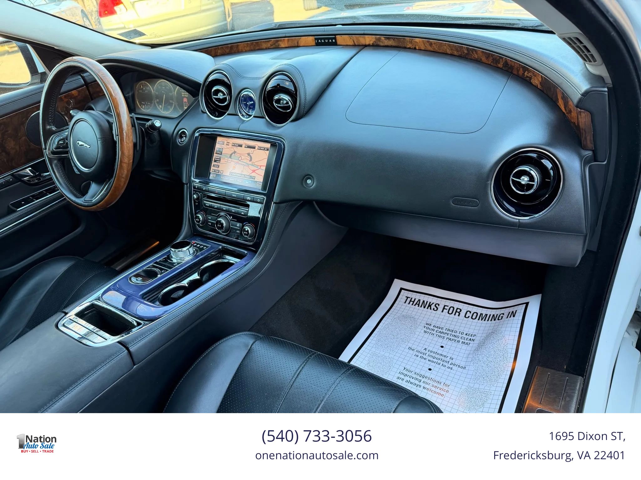 Used 2011 Jaguar XJ RWD image 16