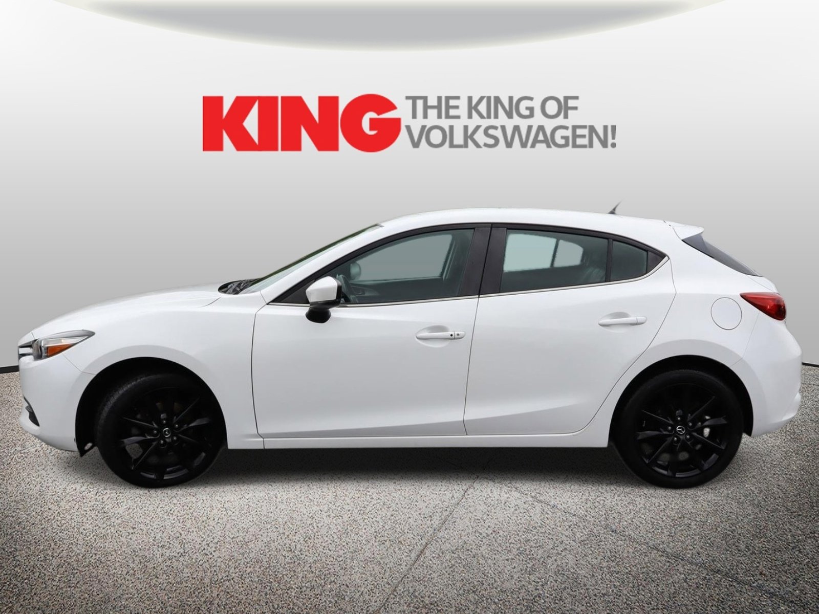 Used 2017 MAZDA MAZDA3 Touring FWD image 7