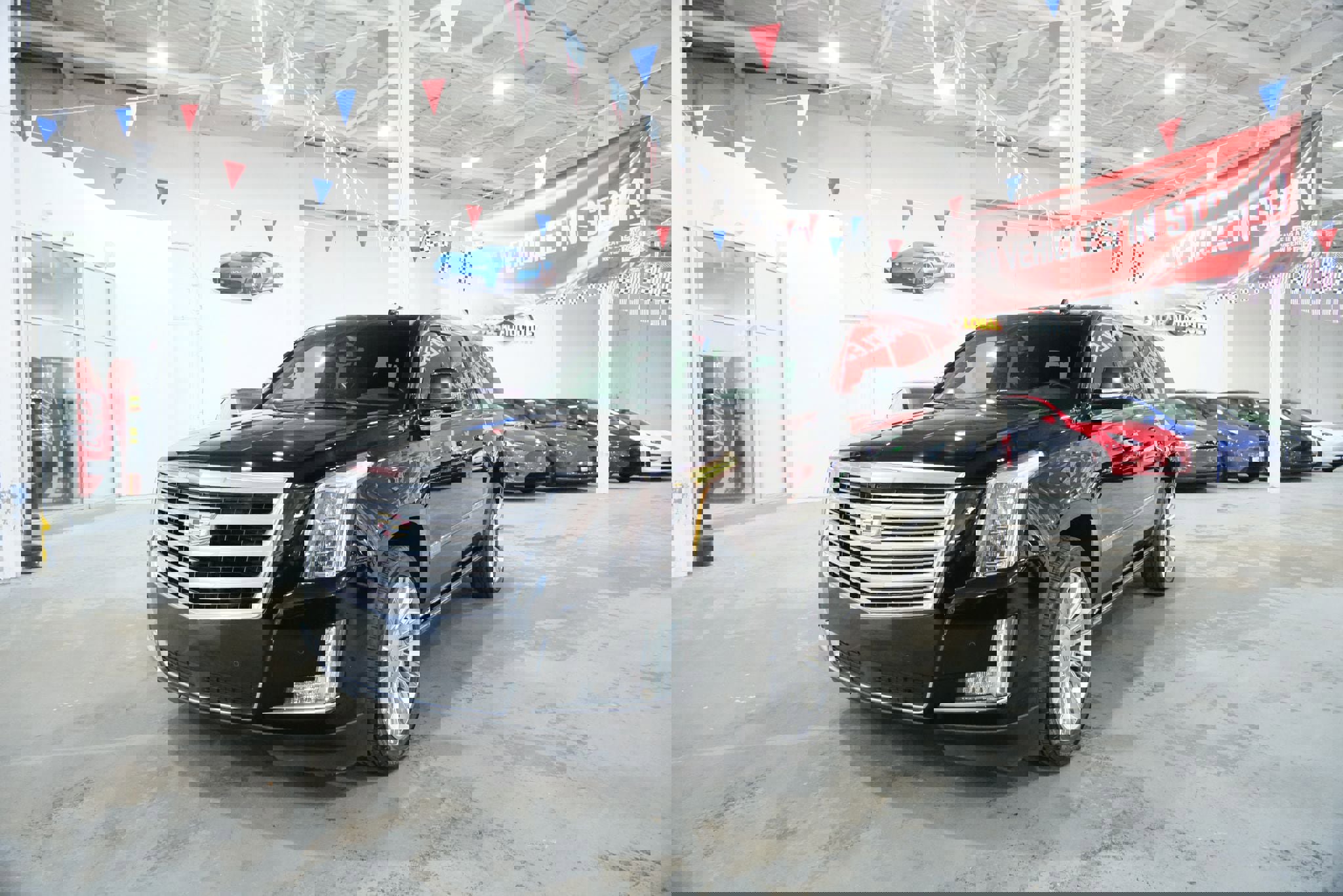 Used 2017 Cadillac Escalade ESV Platinum image 4