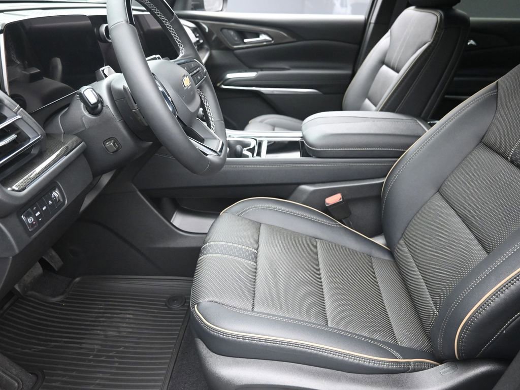 New 2026 Chevrolet Traverse High Country image 14