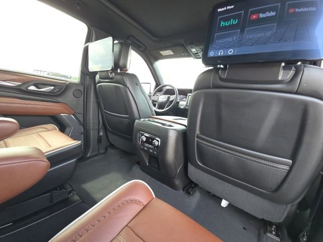 Used 2023 GMC Yukon Denali Ultimate AWD/4WD image 18