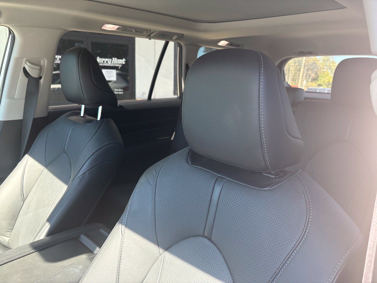 Used 2024 Toyota Grand Highlander FWD image 3