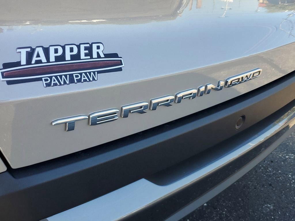 New 2026 GMC Terrain Elevation w/ LPO, Floor Liner Package image 6