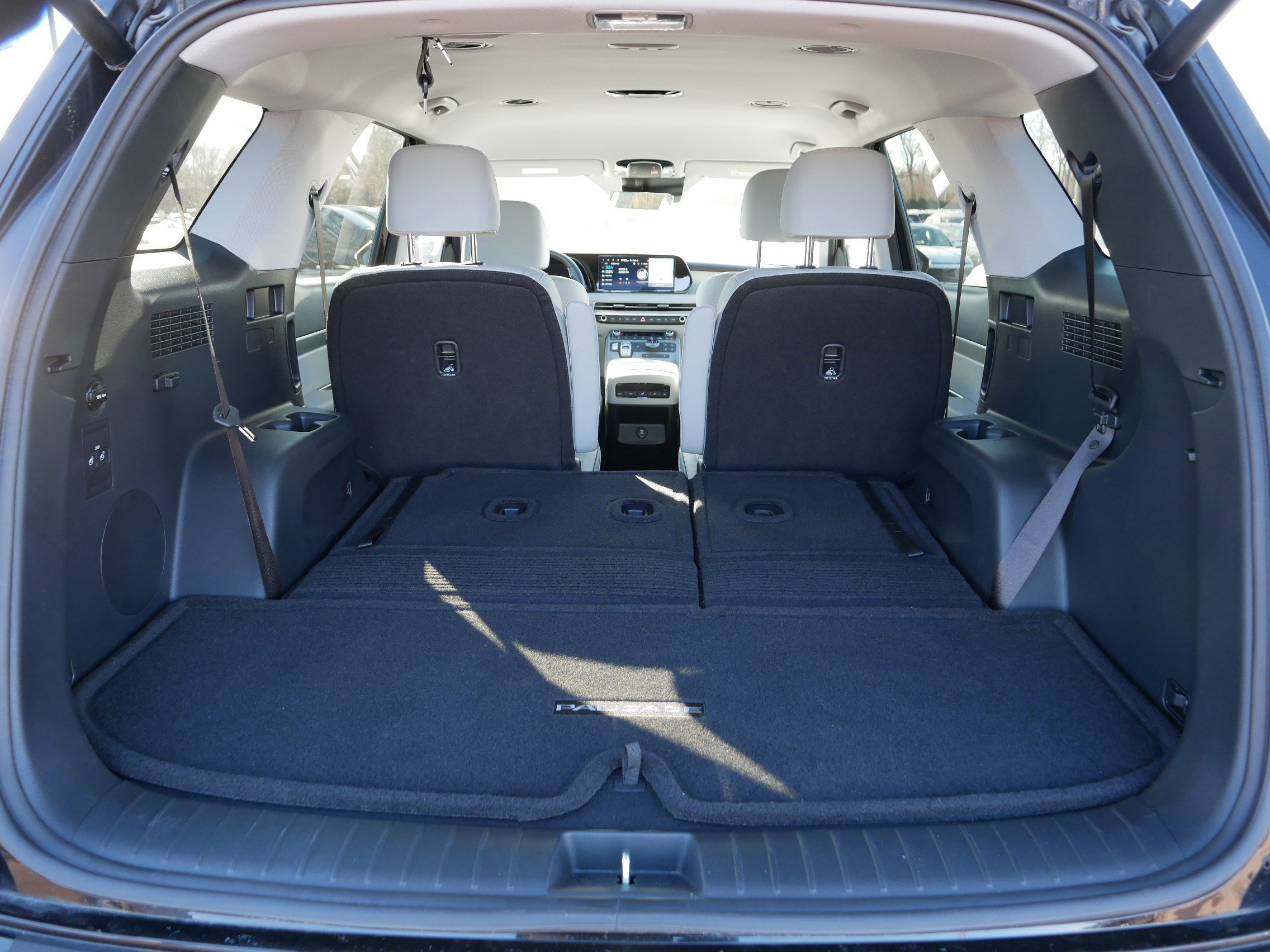 Used 2025 Hyundai Palisade SEL AWD/4WD image 18