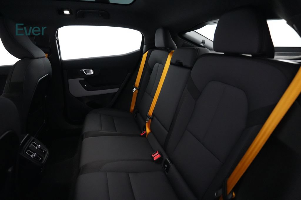 Used 2023 Polestar Polestar 2 w/ Pilot Pack AWD/4WD image 22