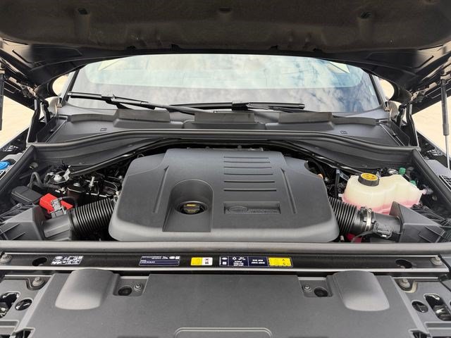 New 2027 Land Rover Range Rover Sport SE AWD/4WD image 19