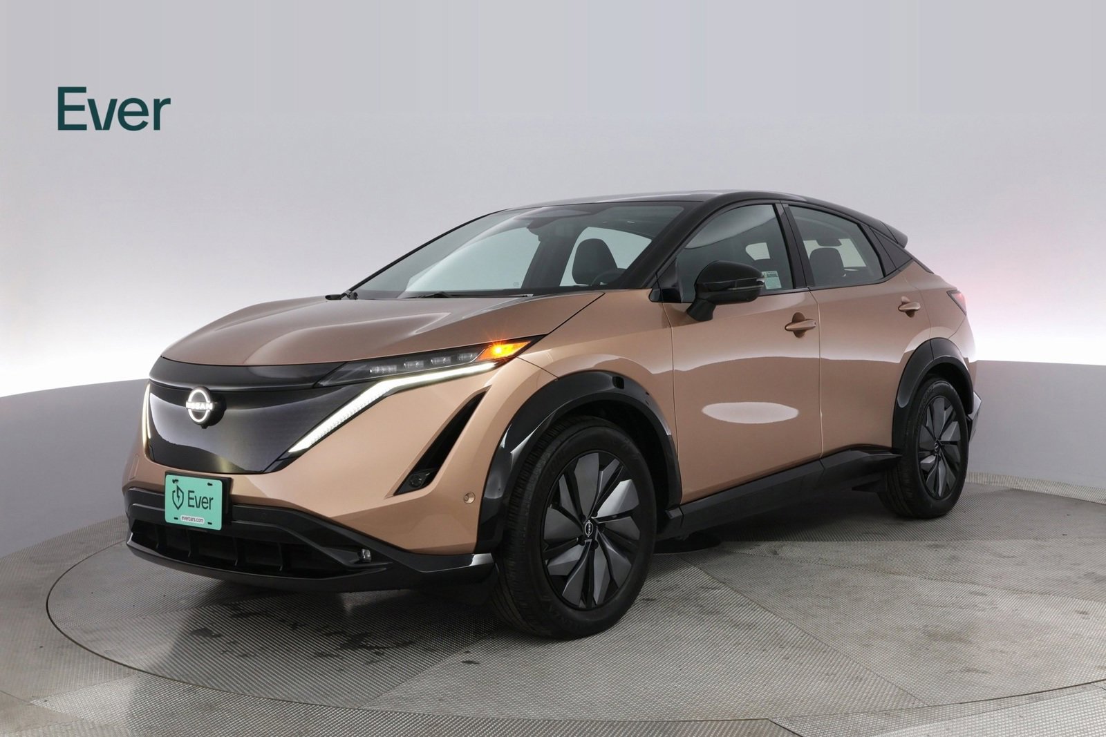 Used 2023 Nissan Ariya image 2