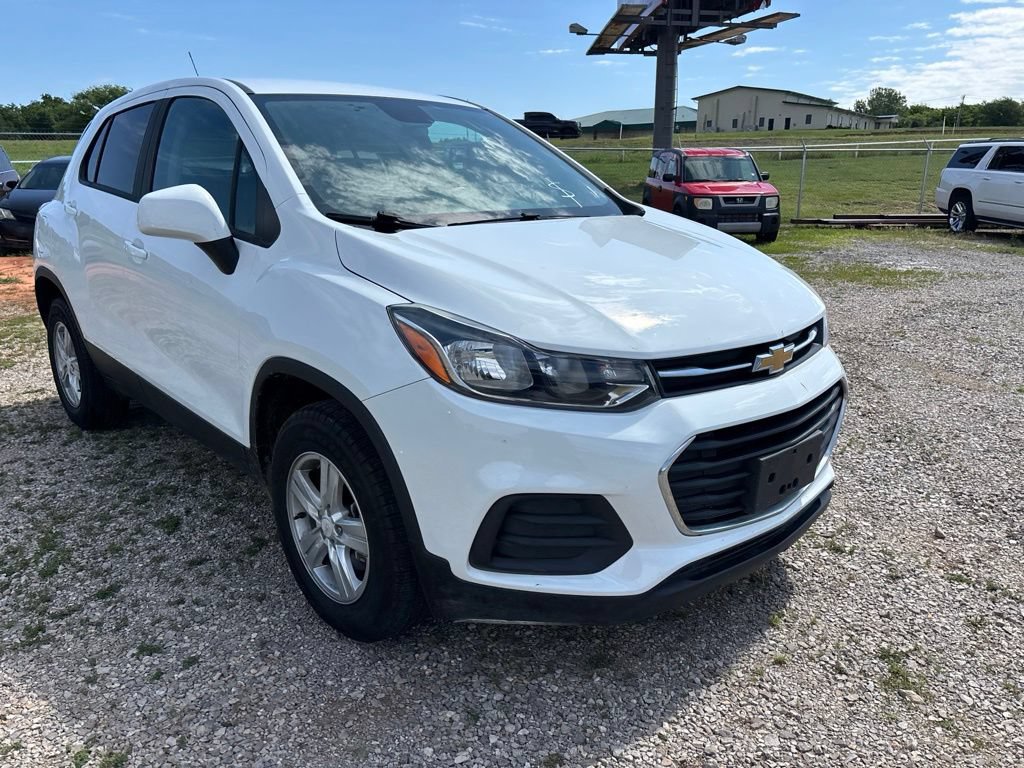 Used 2021 Chevrolet Trax LS w/ Tint and Cruise Package