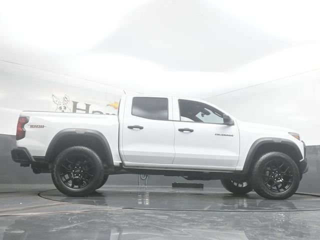 Used 2023 Chevrolet Colorado Trail Boss w/ LPO, Dark Essentials Package AWD/4WD image 52