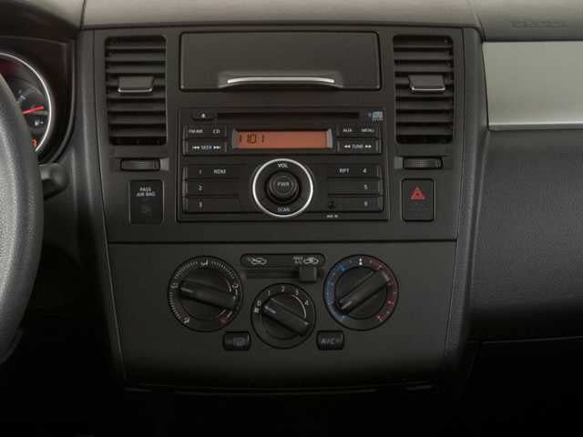 Used 2012 Nissan Versa 1.8 S w/ Plus Pkg FWD image 8