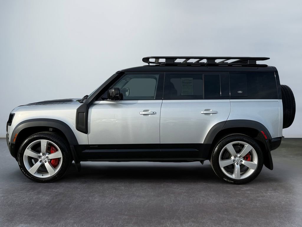 Used 2023 Land Rover Defender 110 X image 6