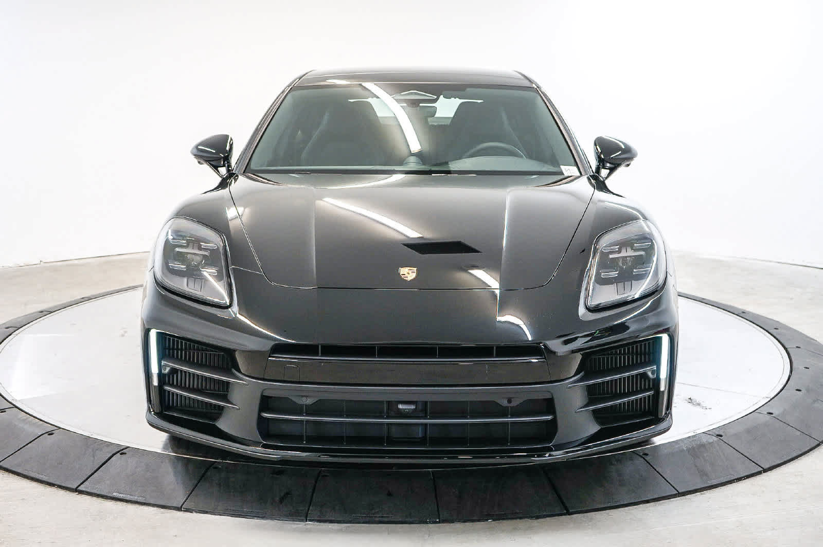 New 2026 Porsche Panamera 4 AWD/4WD image 6