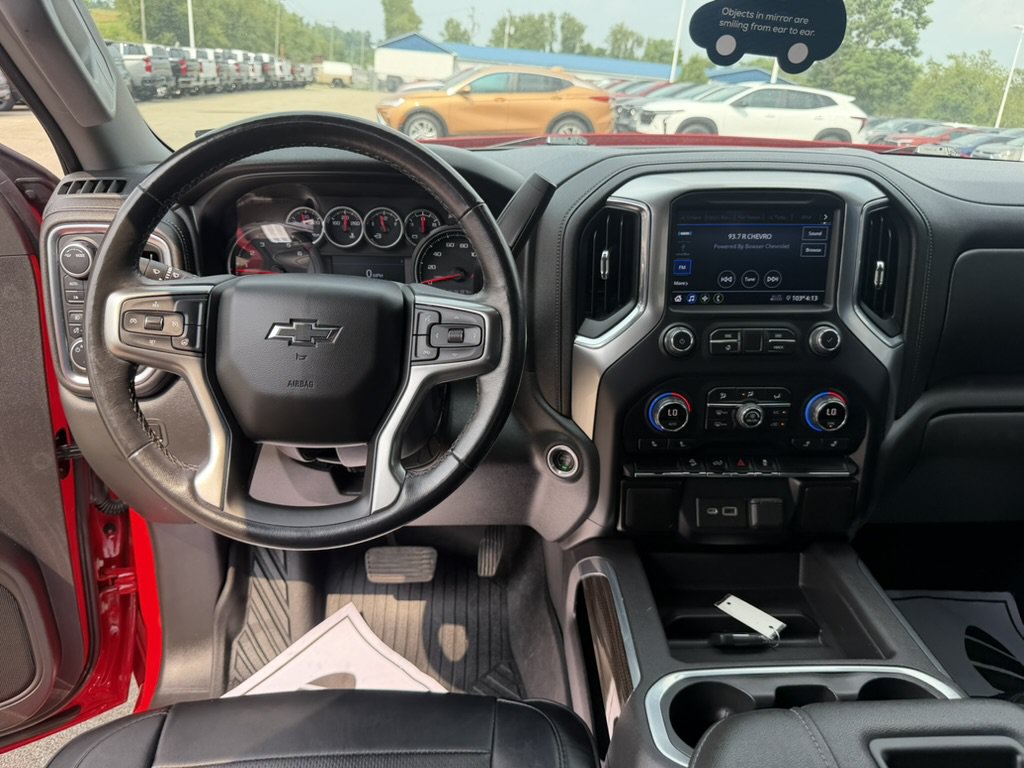 Certified 2021 Chevrolet Silverado 1500 LT Trail Boss w/ LPO, Dark Essentials Package AWD/4WD image 17