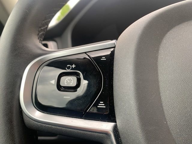 Used 2023 Volvo XC60 B5 Plus w/ Climate Package AWD/4WD image 12