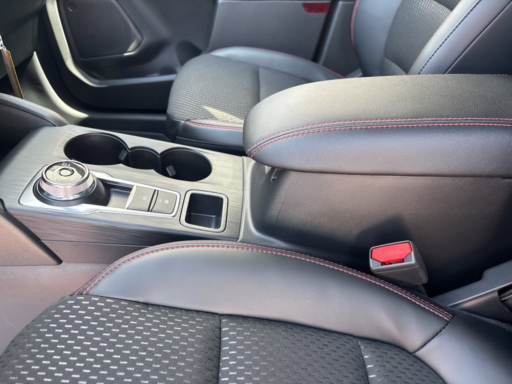 New 2025 Ford Escape ST-Line w/ Tech Pack #1 image 19