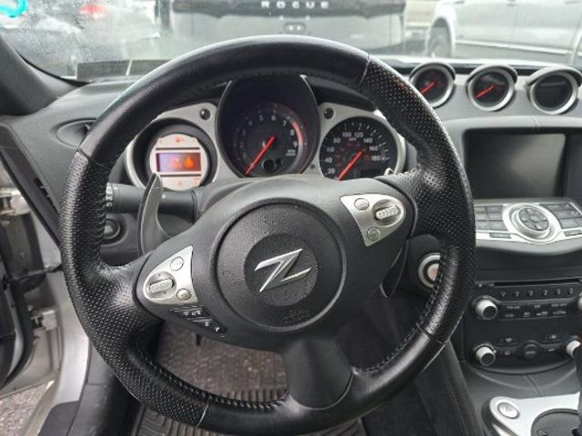 Used 2010 Nissan 370Z Touring w/ Sport Pkg image 6