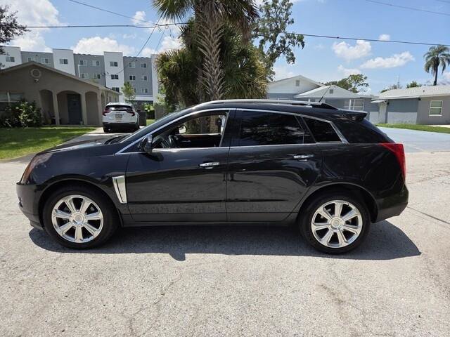 Used 2014 Cadillac SRX Performance w/ Driver Assist Package FWD image 4