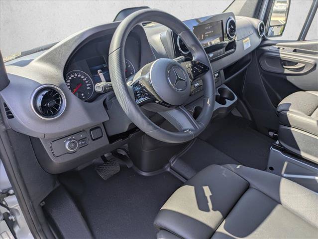 New 2025 Mercedes-Benz Sprinter 2500 image 3