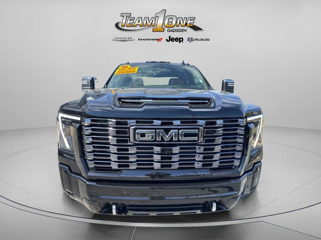 Used 2026 GMC Sierra 2500 Denali Ultimate w/ Max Trailering Package image 3