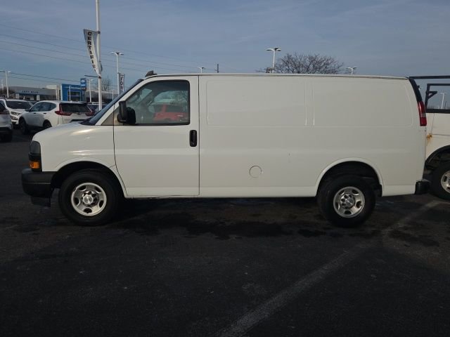 Used 2019 Chevrolet Express 2500 Work Van w/ Driver Convenience Package image 3