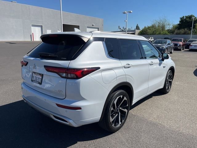 Used 2024 Mitsubishi Outlander SEL image 5