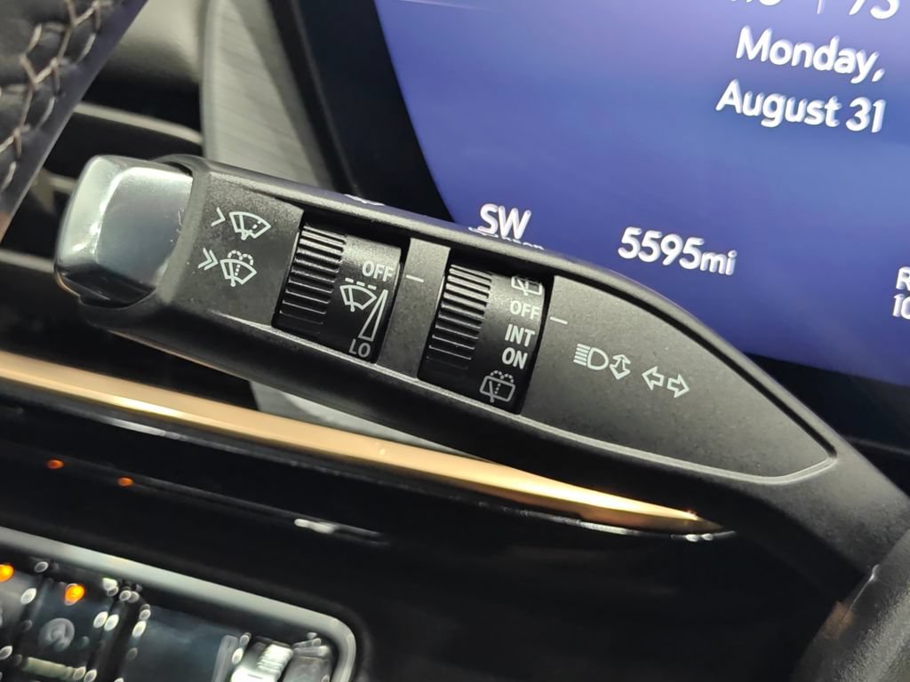 Used 2026 Buick Envision Avenir AWD/4WD image 57