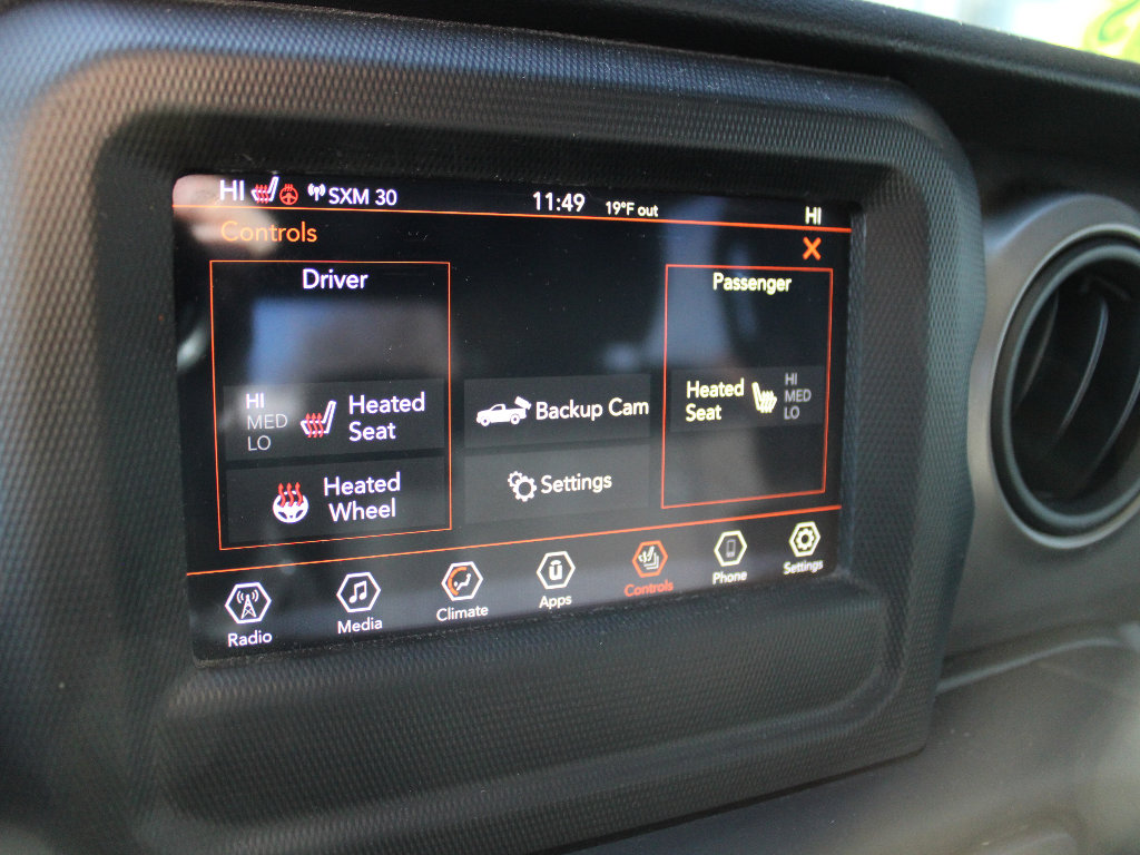 Certified 2021 Jeep Gladiator Willys image 28