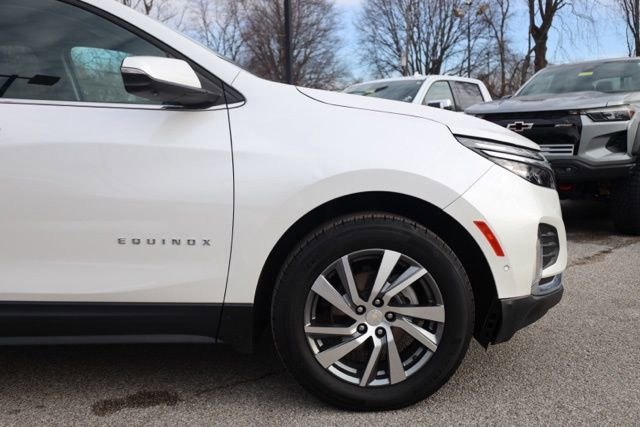 Used 2023 Chevrolet Equinox Premier image 10