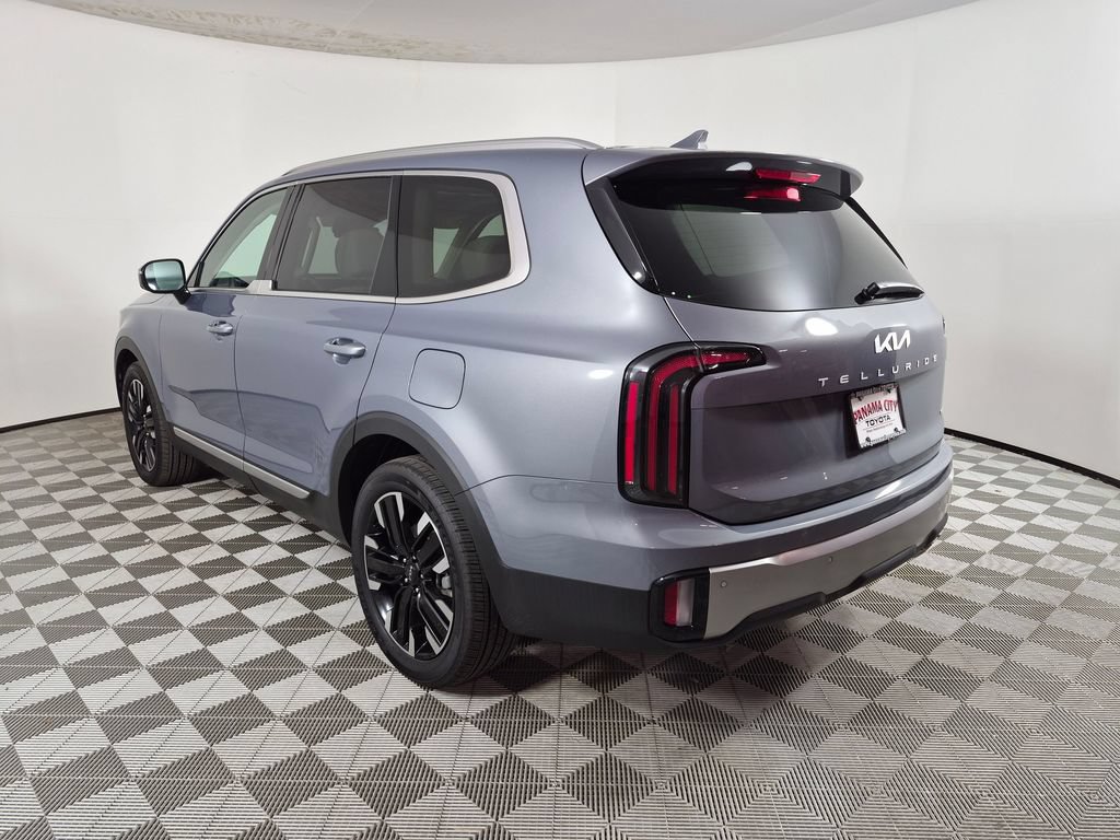 Used 2025 Kia Telluride SX w/ SX Captain's Chair Package AWD/4WD image 5