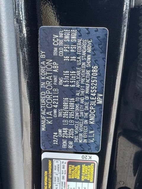 Used 2025 Kia Niro LX FWD image 40