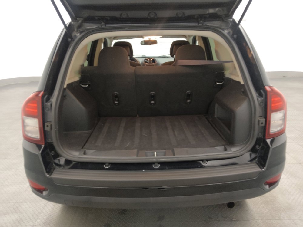 Used 2016 Jeep Compass Sport w/ Power Value Group image 29