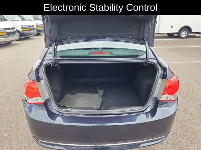 Used 2015 Chevrolet Cruze LT w/ Sun And Sound Package image 28