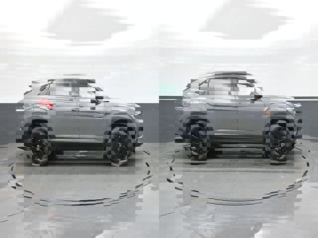 New 2026 Volkswagen Atlas Cross Sport SE image 8