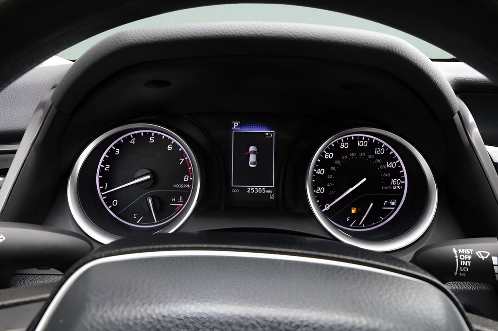 Certified 2023 Toyota Camry LE FWD image 31