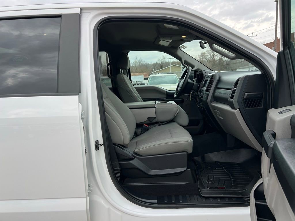 Used 2020 Ford F250 XL w/ STX Appearance Package image 24