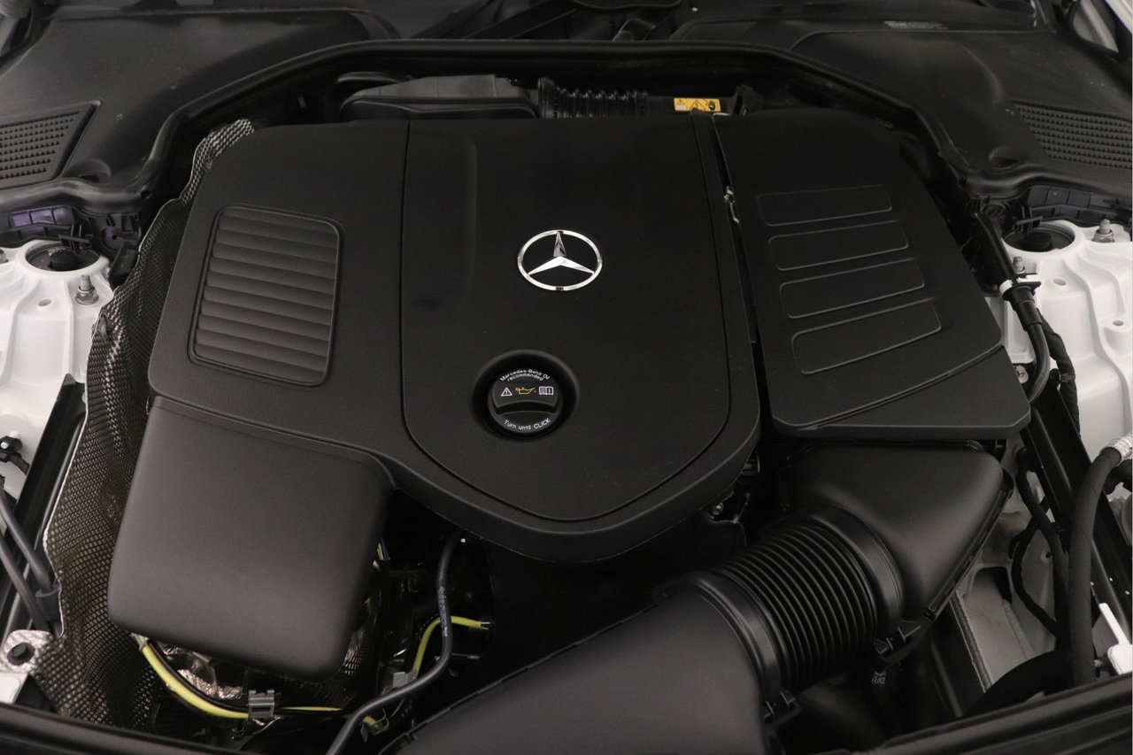 New 2026 Mercedes-Benz C 300 4MATIC Sedan image 9