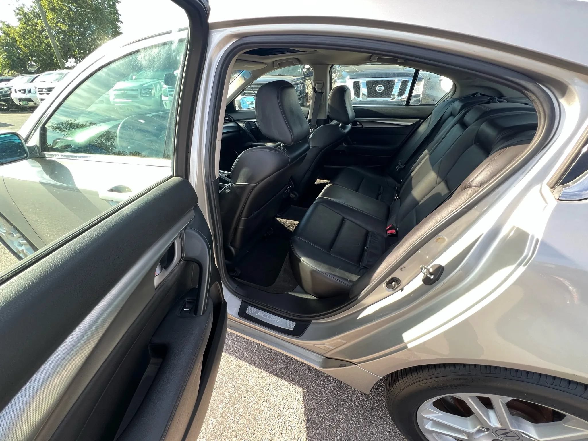 Used 2010 Acura TL FWD image 16
